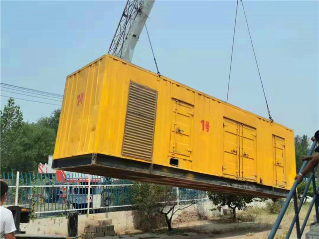 衡东300KW柴油发电机组油耗是多少？