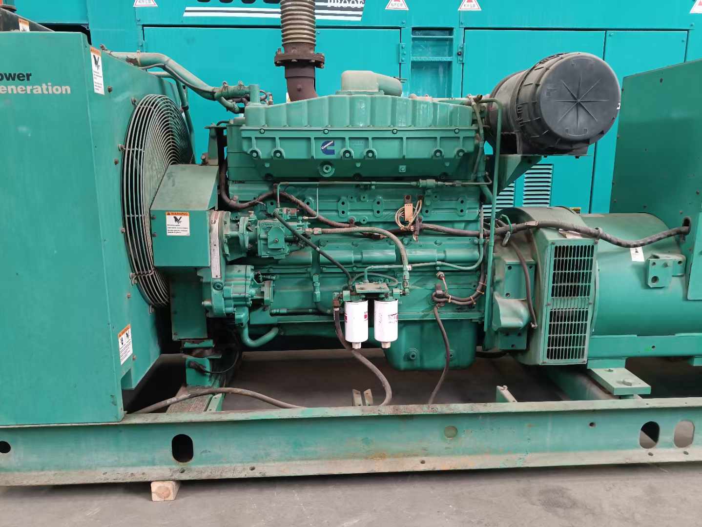 衡东过载会对 600kW 柴油发电机组造成哪些损害？